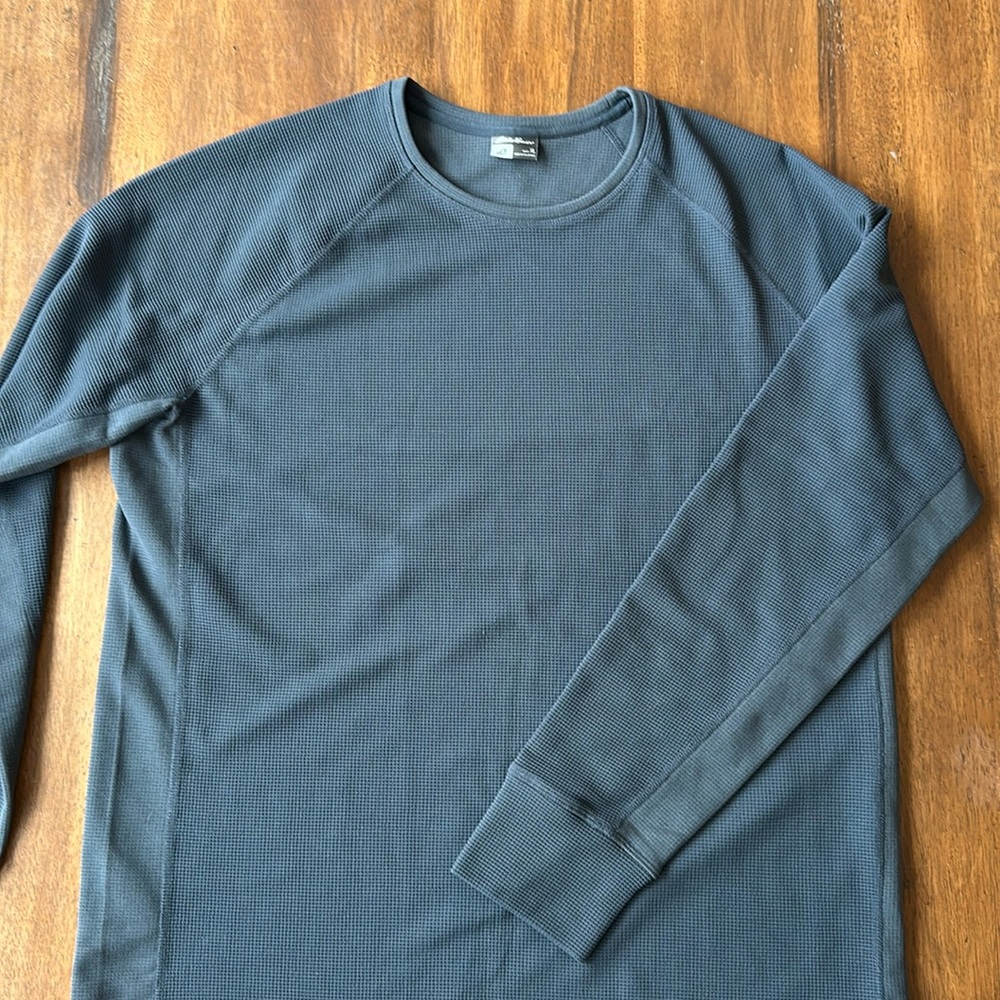 Men’s Eddie Bauer Thermal Long Sleeve.